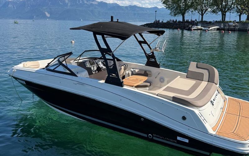 Bayliner VR6 HB - 279€/mois