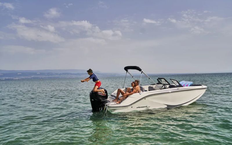 Bayliner ELEMENT M19 - 219€/mois