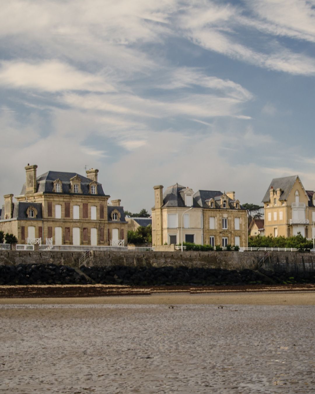 Navigation vers Arromanches-les-Bains depuis Courseulles-sur-Mer