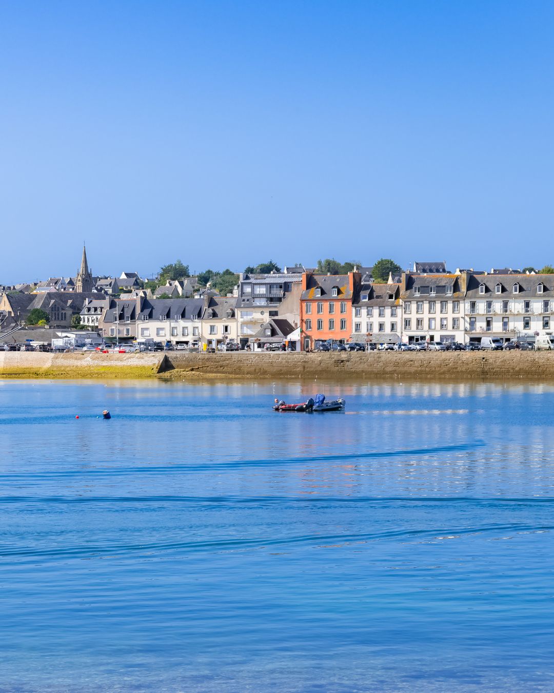 Sailing to Camaret-sur-Mer from Brest