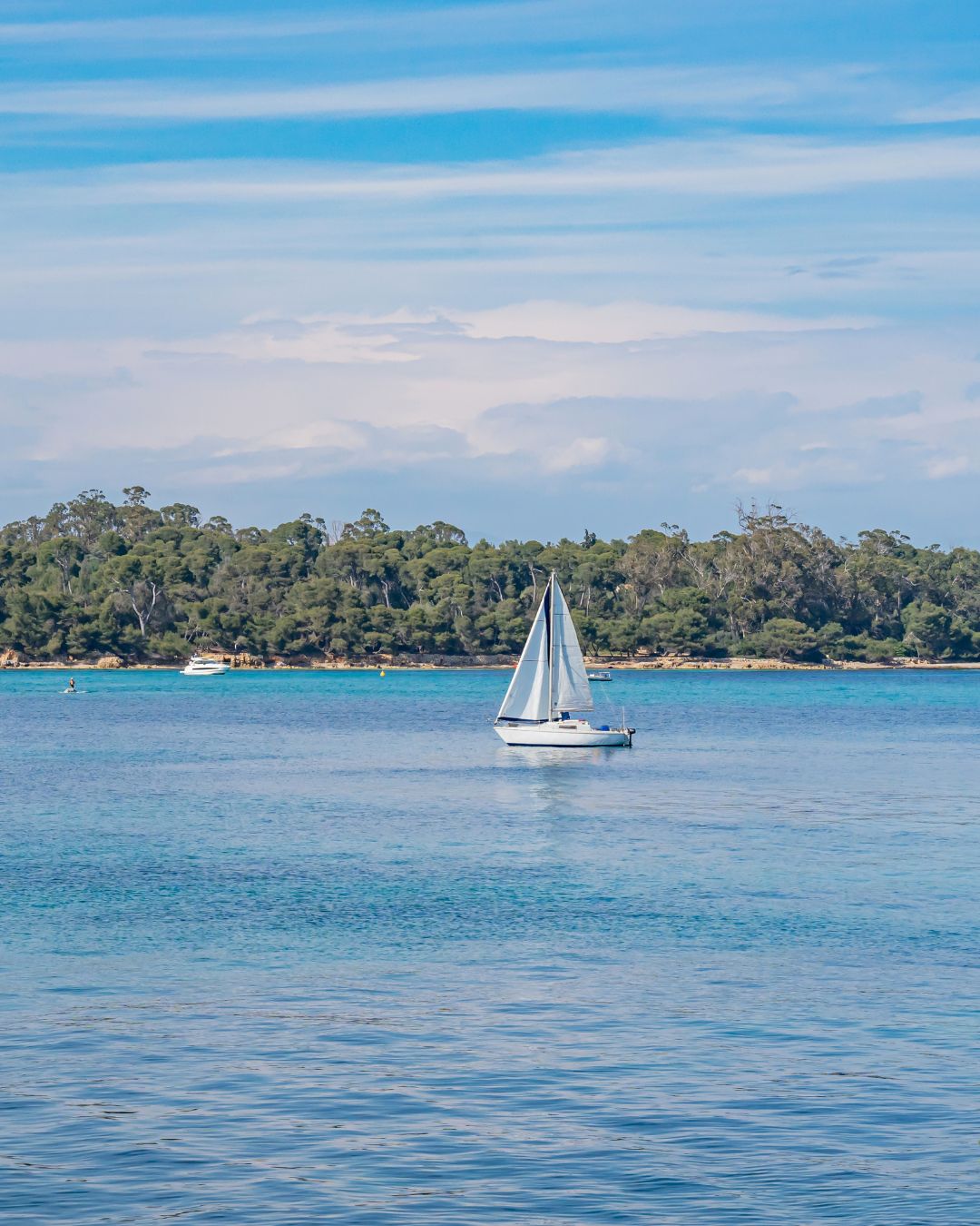 Navigation vers les îles de Lérins depuis Villeneuve-Loubet