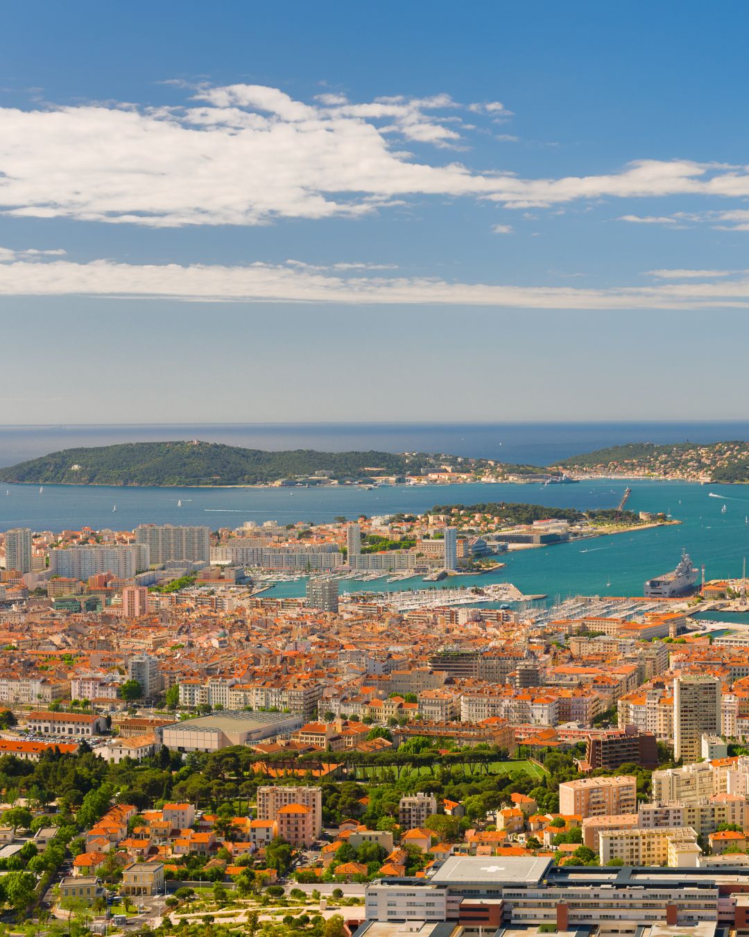 Navigation dans la rade de Toulon depuis Saint-Mandrier-sur-Mer