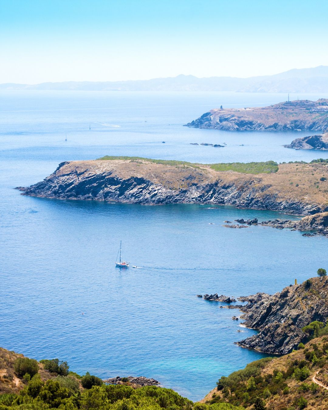Navigation sur la Côte Vermeille depuis Saint-Cyprien