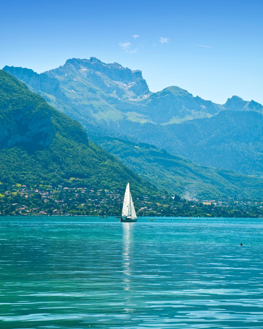 Navigation à Veyrier-du-Lac sur le lac d’Annecy