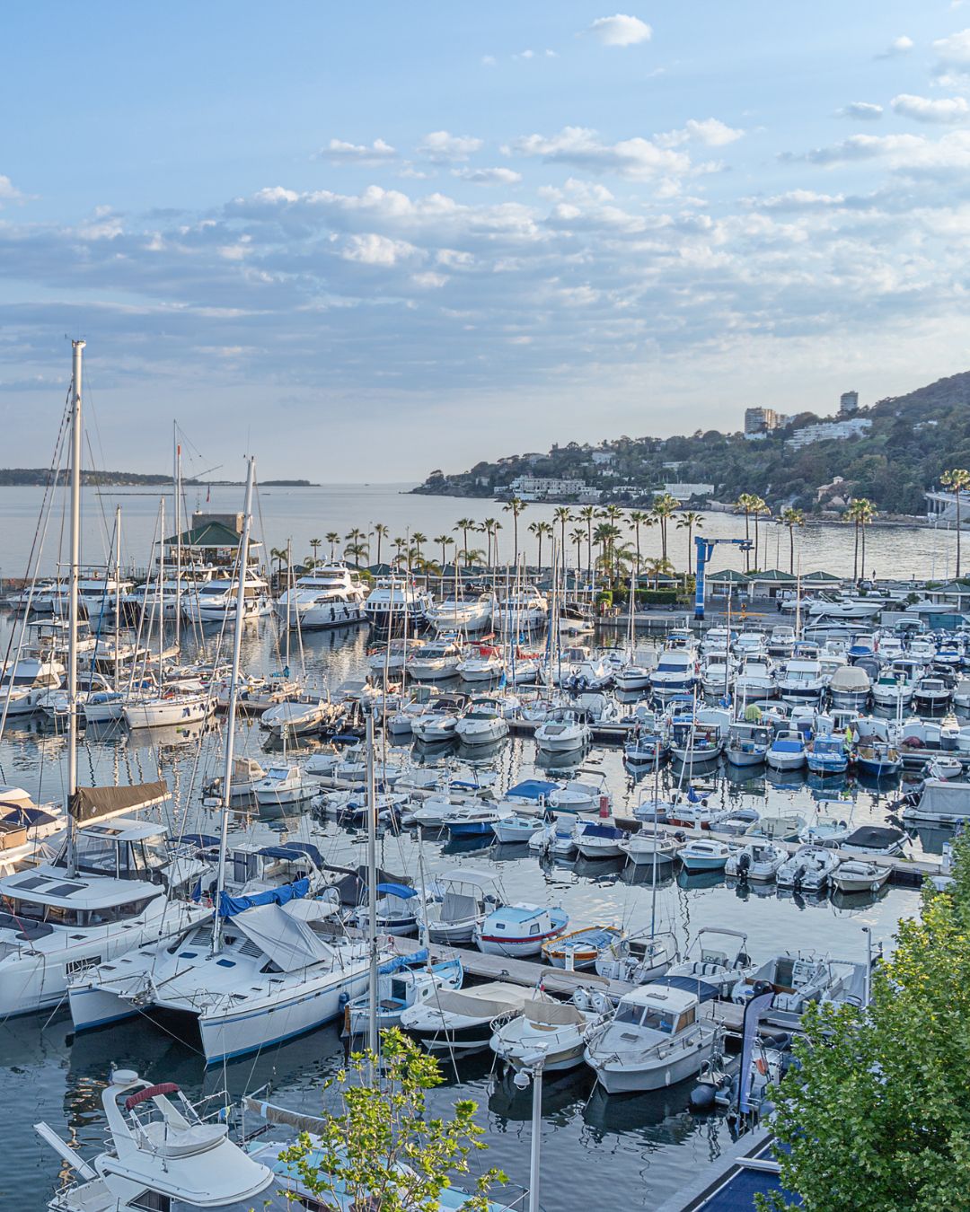 Navigation à Golfe-Juan sur la Côte d’Azur